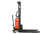 諾力 SPN半電動堆高車(標(biāo)準(zhǔn))